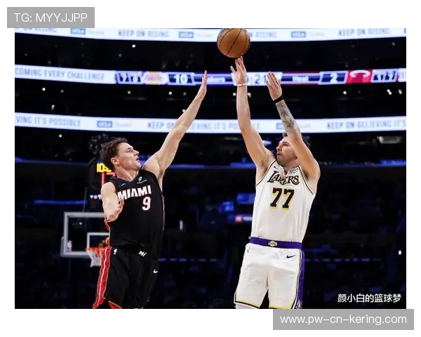 东契奇罚球稳稳命中，独行侠在第四节稳住领先