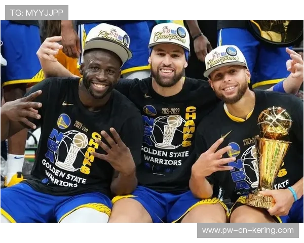 勇士的年轻阵容面临巨大挑战，库里受困于阵容不稳